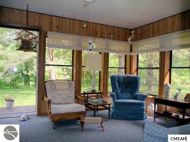 1485 South East County Line Road Shepherd, MI 48883 - Photo 6 of 9 1773387-5.JPG