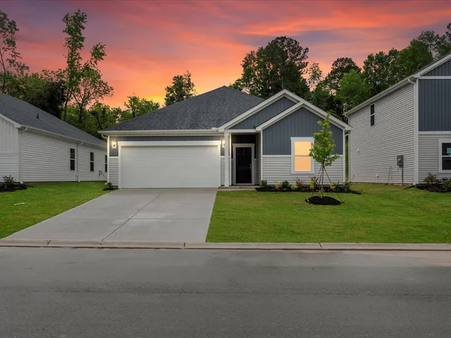 $258,900 | 462 Harben Drive, Woodruff, SC 29388