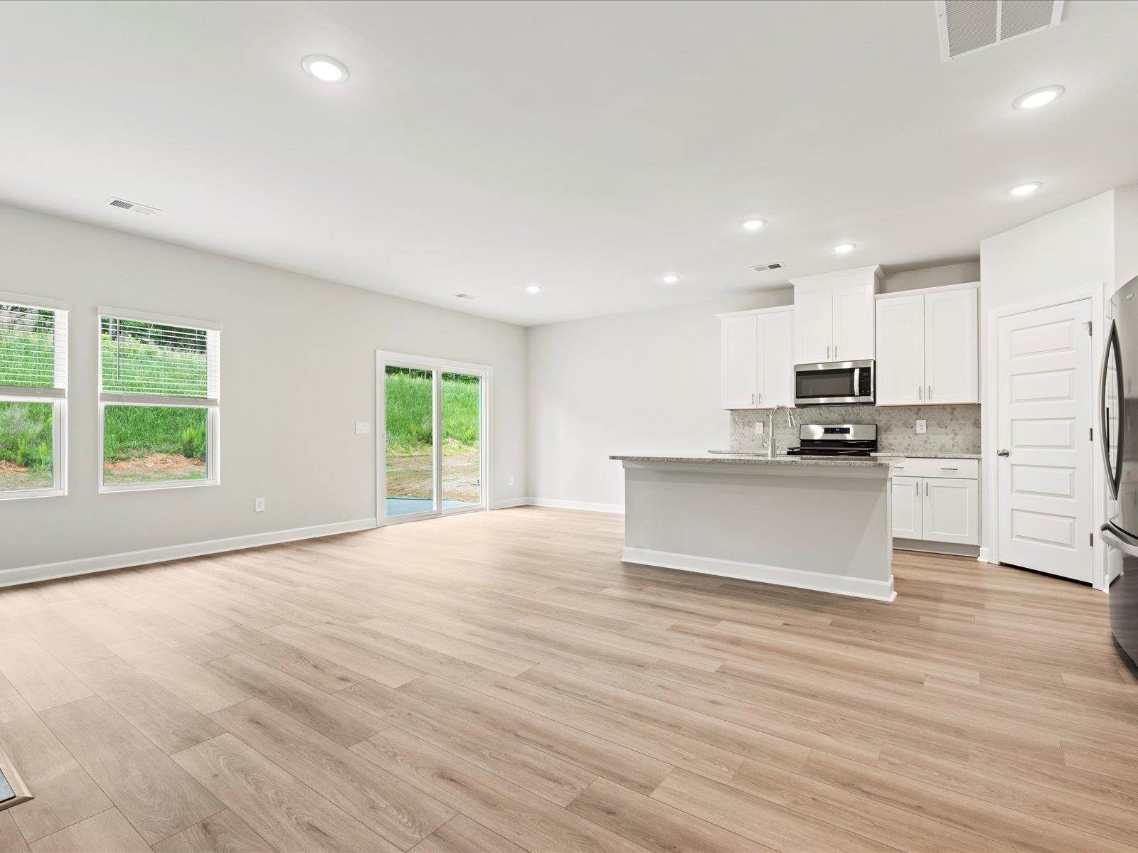 462 Harben Drive Woodruff, SC 29388 - Photo 6 of 29