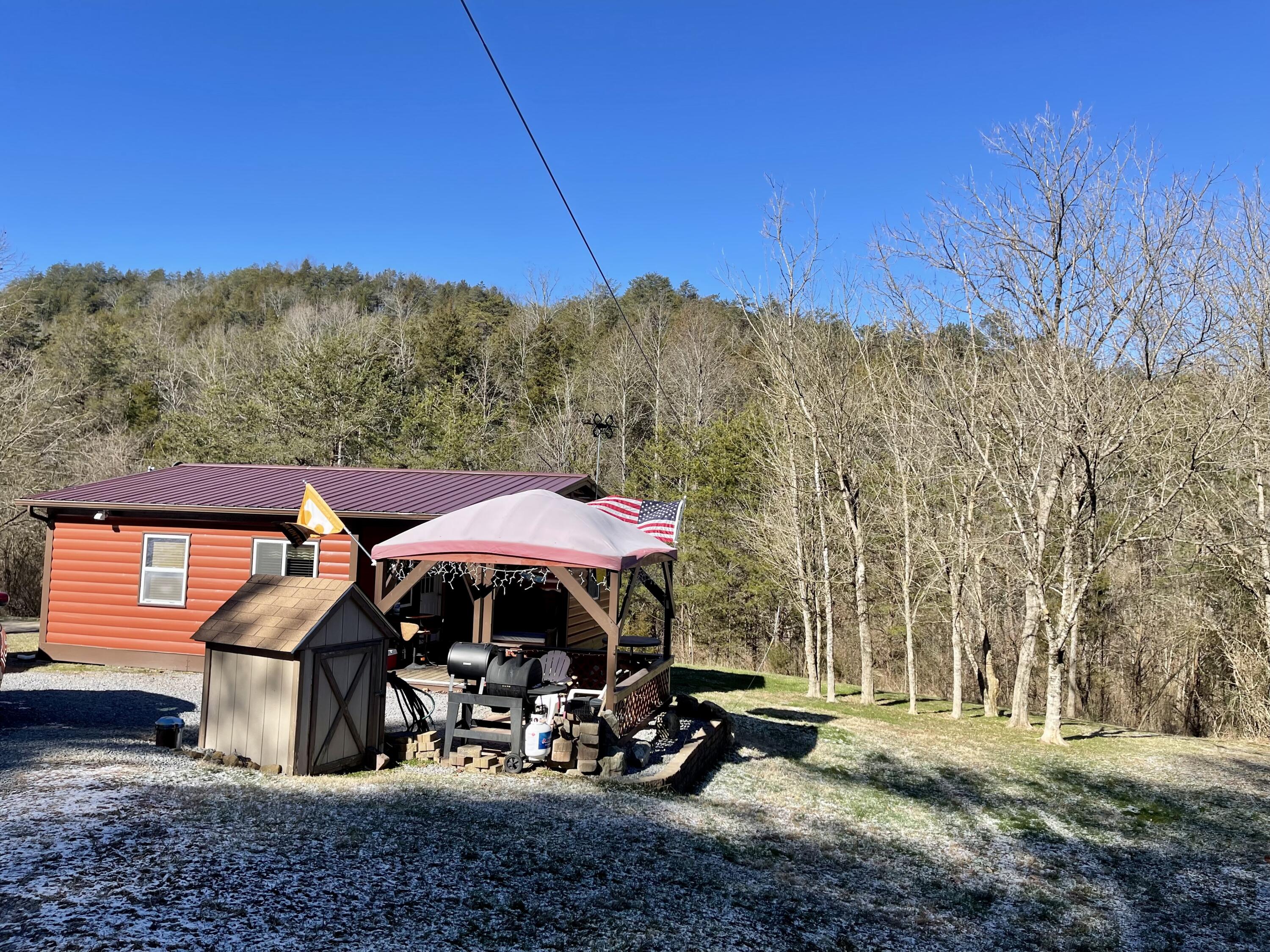 271 Shortt Road Bulls Gap, TN 37711 - Photo 18 of 33 025