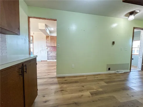 $349,000 | 20340 Highway 52, Pleasanton, KS 66075