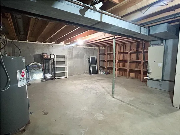 $349,000 | 20340 Highway 52, Pleasanton, KS 66075