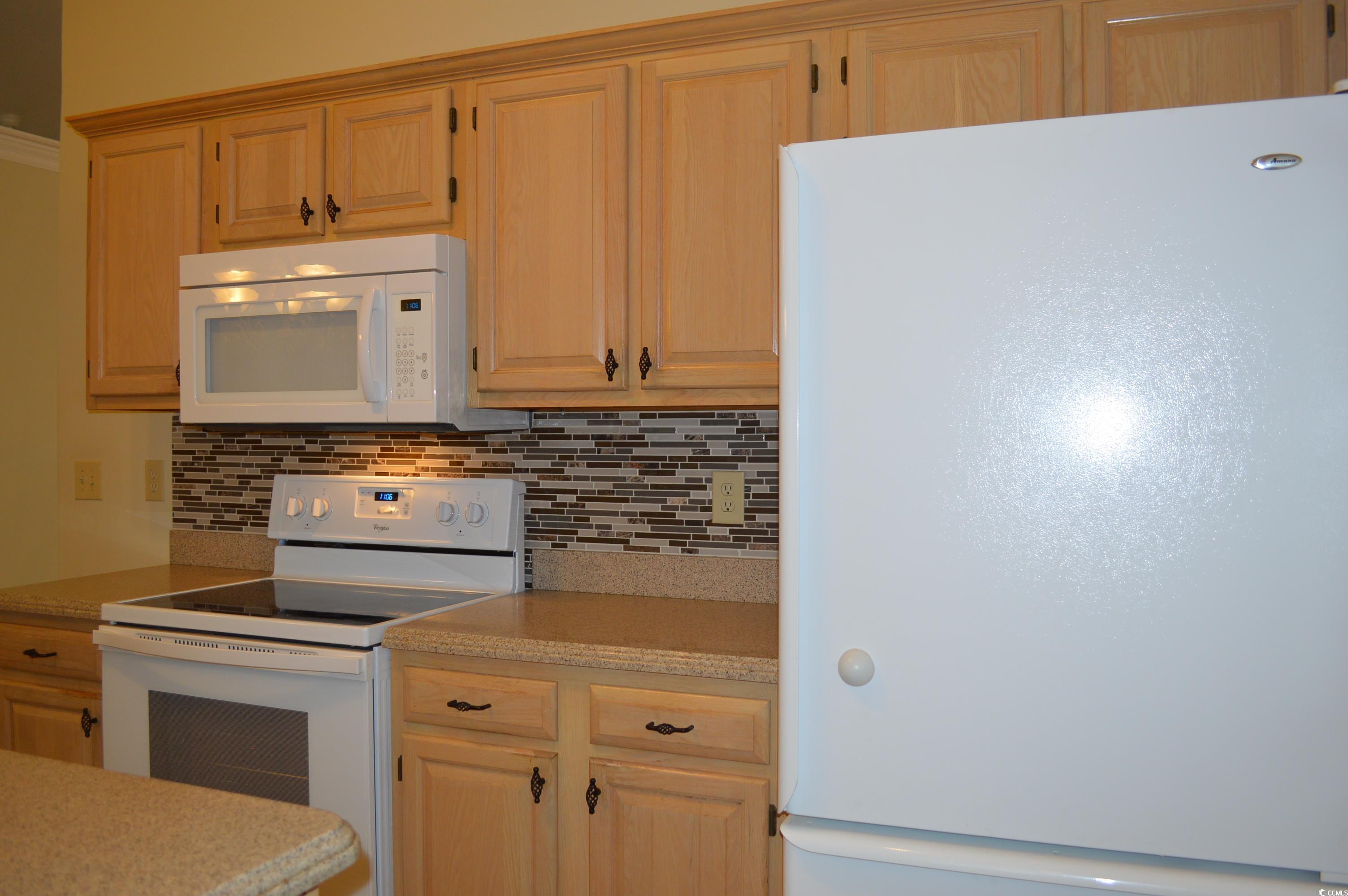 2304 Blackbird Court Murrells Inlet, SC 29576 - Photo 5 of 34 Gallery Image 5