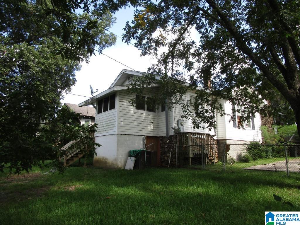 446 Valley Road Fairfield, AL 35064 - Photo 3 of 6