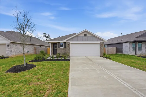 $256,400 | 10298 Prairie Dunes Lane, Cleveland, TX 77327
