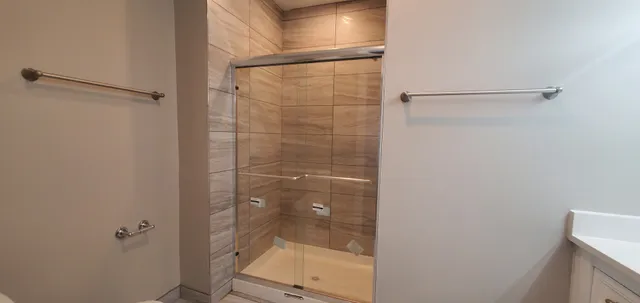 $2,150 | 4139 West Fletcher Street, Unit 2, Chicago, IL 60641