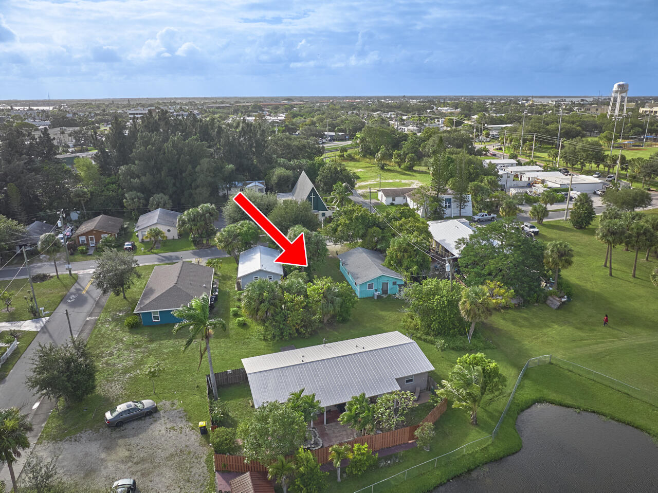 803 Central Avenue Stuart, FL 34994 - Photo 3 of 7 803 SE Central Ave_022
