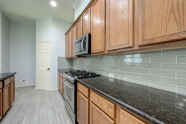 $2,800 | 18302 North Elizabeth Shore Loop, Cypress, TX 77433