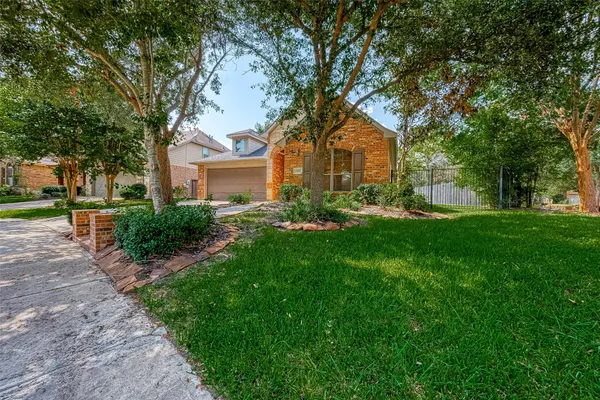 $2,800 | 18302 North Elizabeth Shore Loop, Cypress, TX 77433