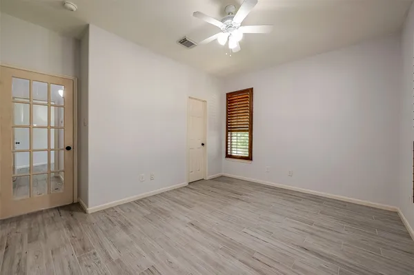 $2,800 | 18302 North Elizabeth Shore Loop, Cypress, TX 77433