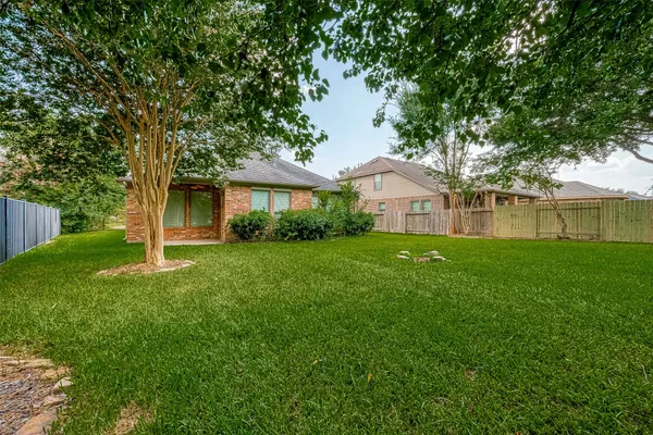 $2,800 | 18302 North Elizabeth Shore Loop, Cypress, TX 77433