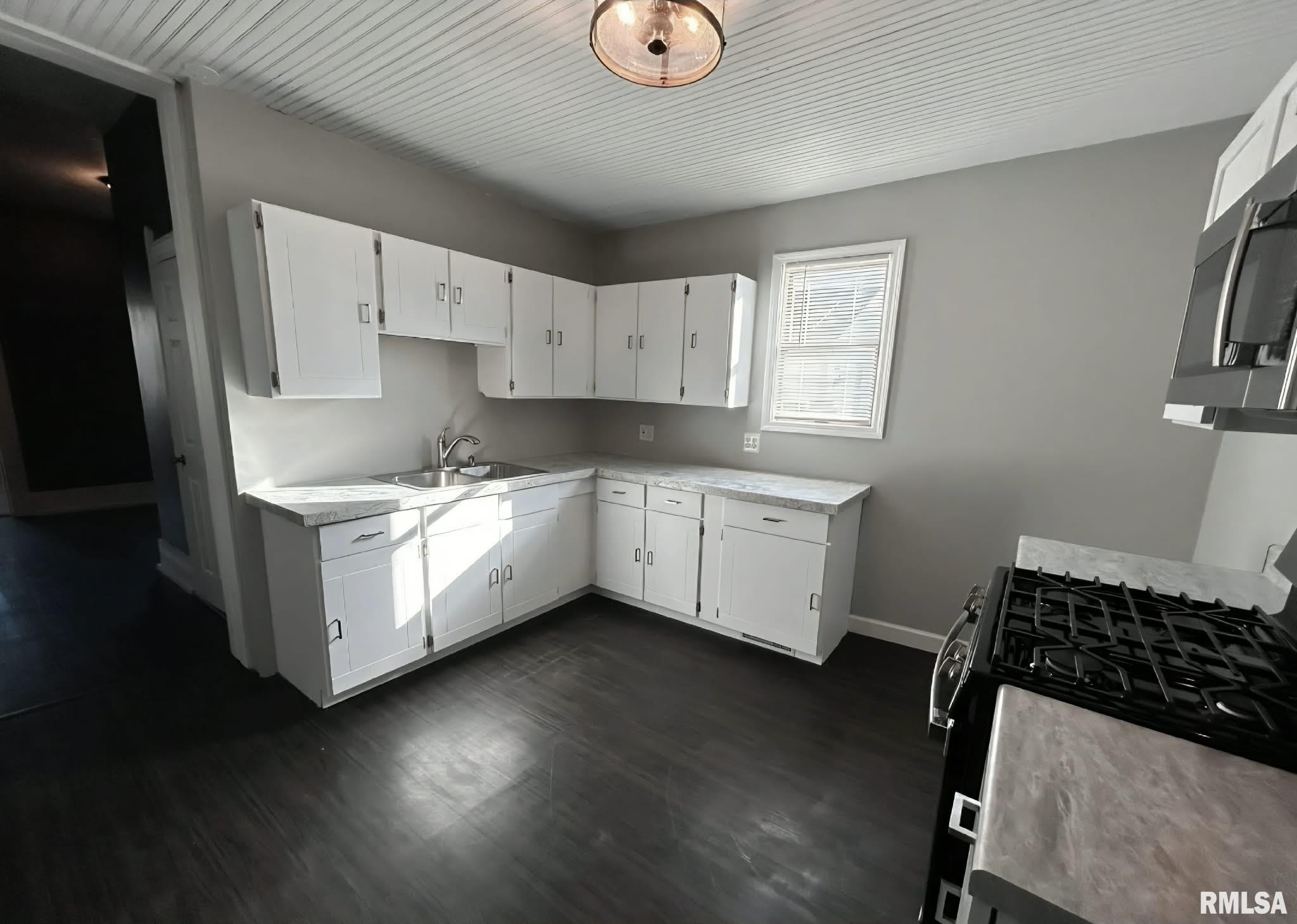 824 South 11th Street Quincy, IL 62301 - Photo 15 of 15