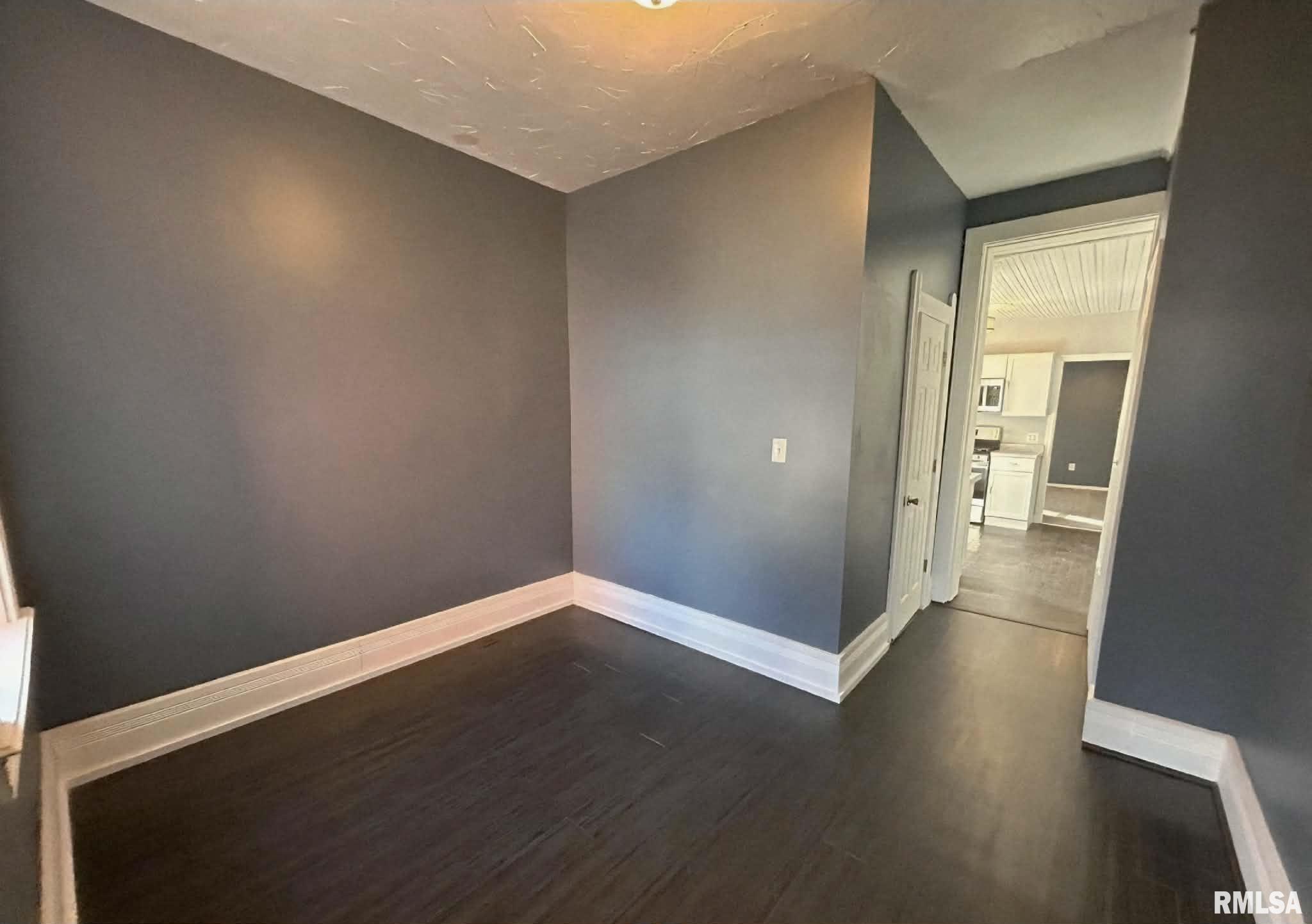 824 South 11th Street Quincy, IL 62301 - Photo 7 of 15