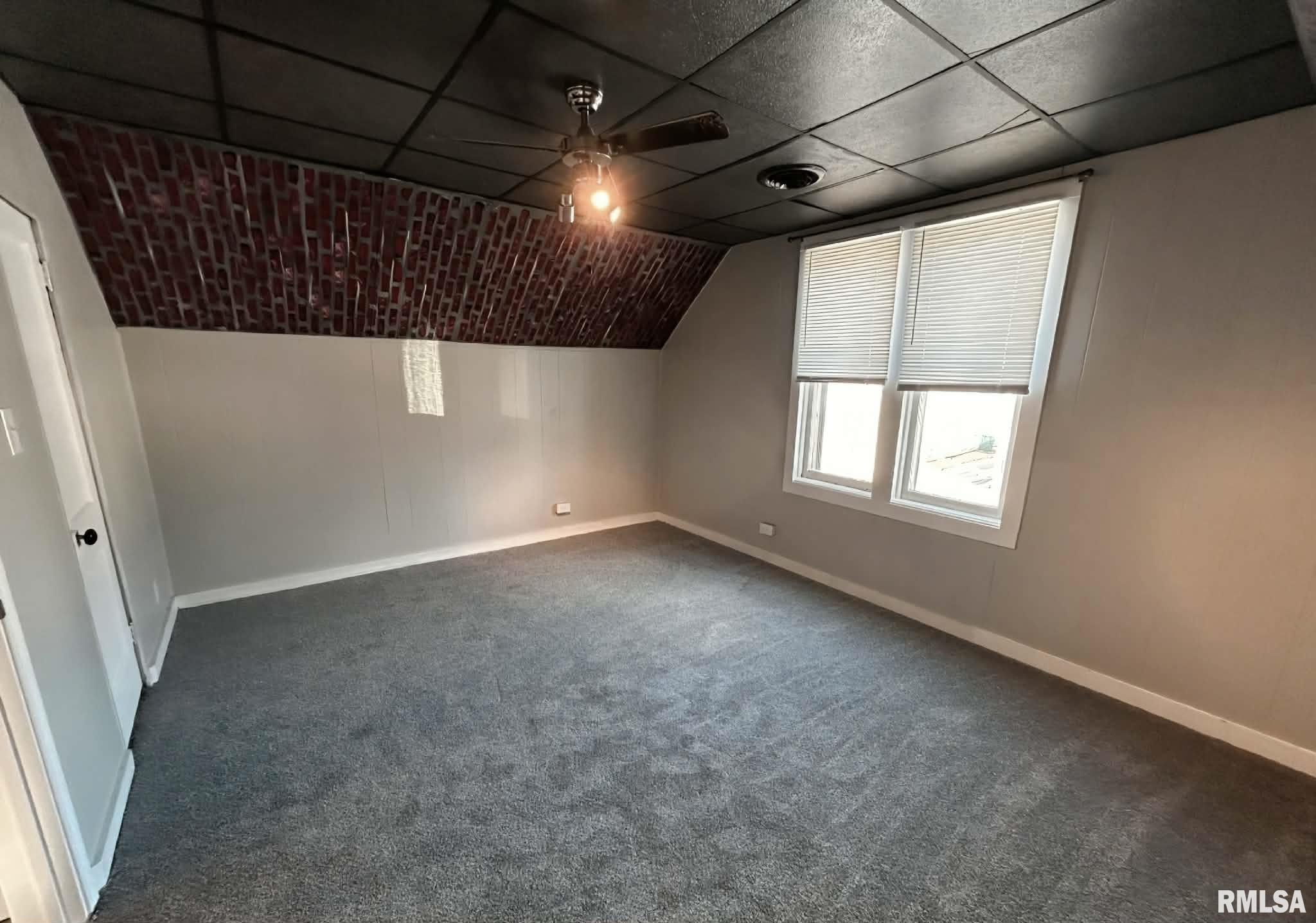 824 South 11th Street Quincy, IL 62301 - Photo 10 of 15