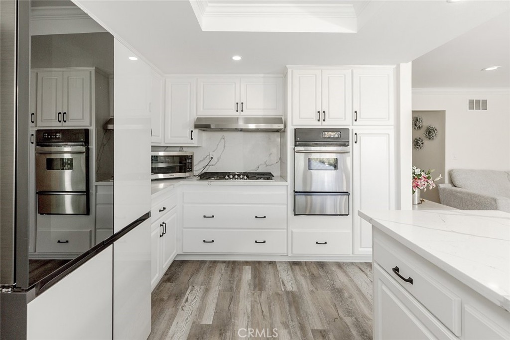 11801 Thunderbird Avenue Porter Ranch, CA 91326 - Photo 18 of 54