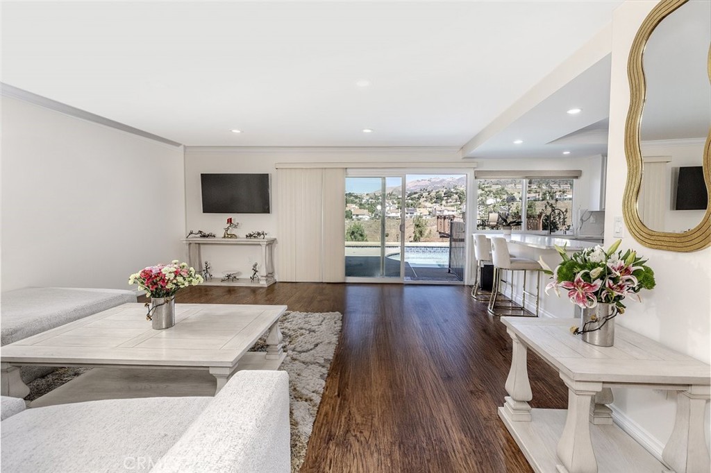 11801 Thunderbird Avenue Porter Ranch, CA 91326 - Photo 23 of 54