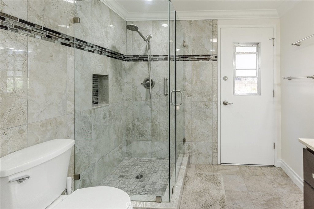 11801 Thunderbird Avenue Porter Ranch, CA 91326 - Photo 26 of 54