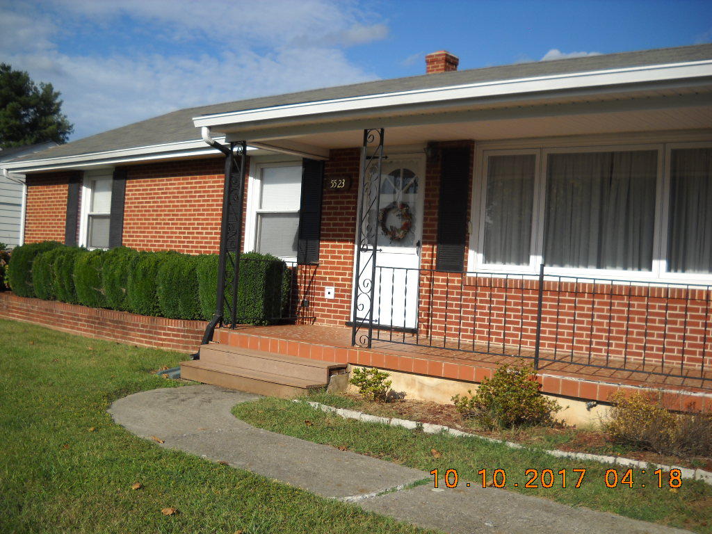 5523 Malvern Road Roanoke, VA 24012 - Photo 1 of 16 FRONT