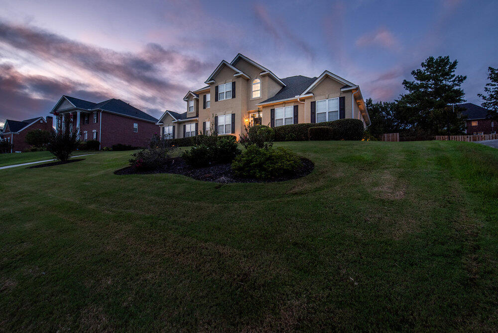 917 Windmill Parkway Evans, GA 30809 - Photo 5 of 67 004_917_windmill_parkway_-_twilight_004_