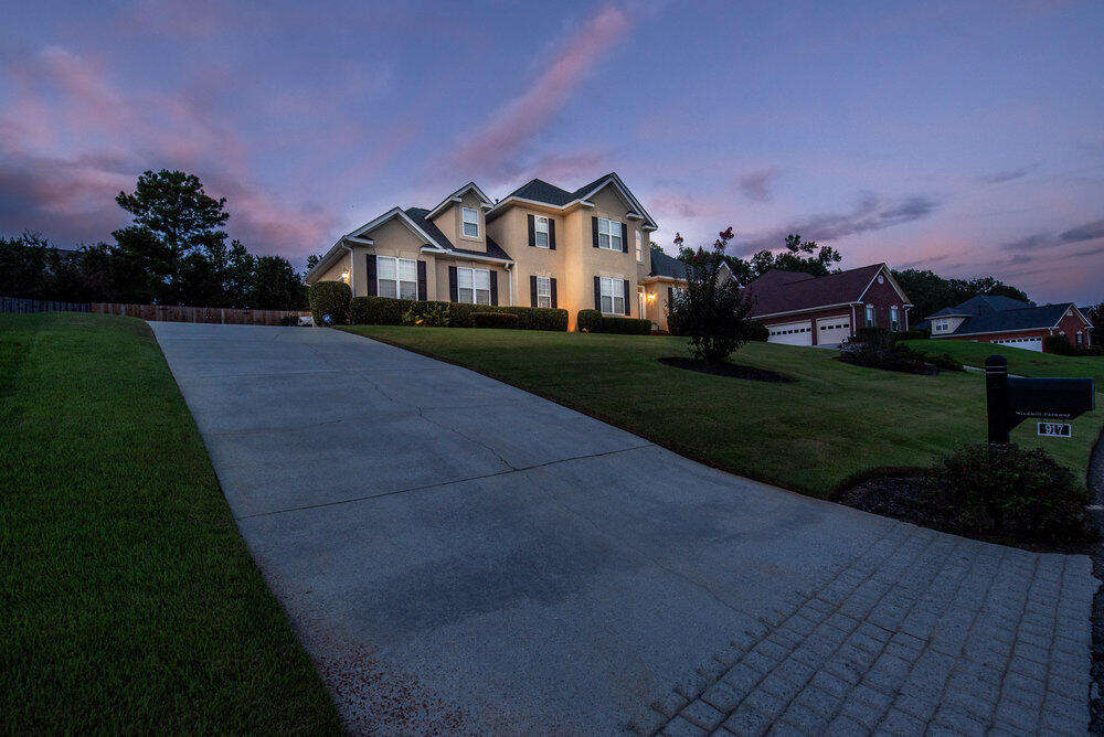 917 Windmill Parkway Evans, GA 30809 - Photo 6 of 67 005_917_windmill_parkway_-_twilight_005_