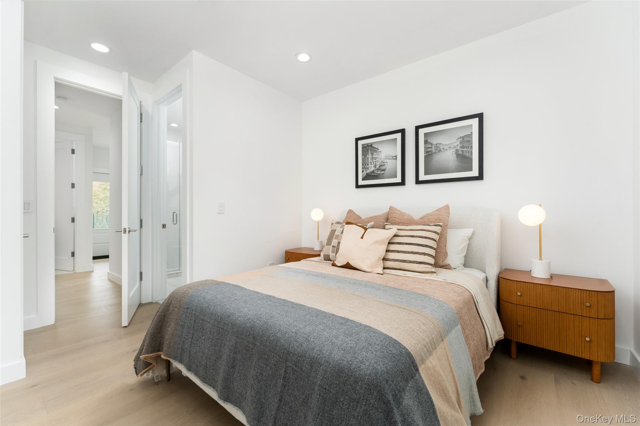 40 Waters Edge Road Southampton, NY 11968 - Photo 11 of 47