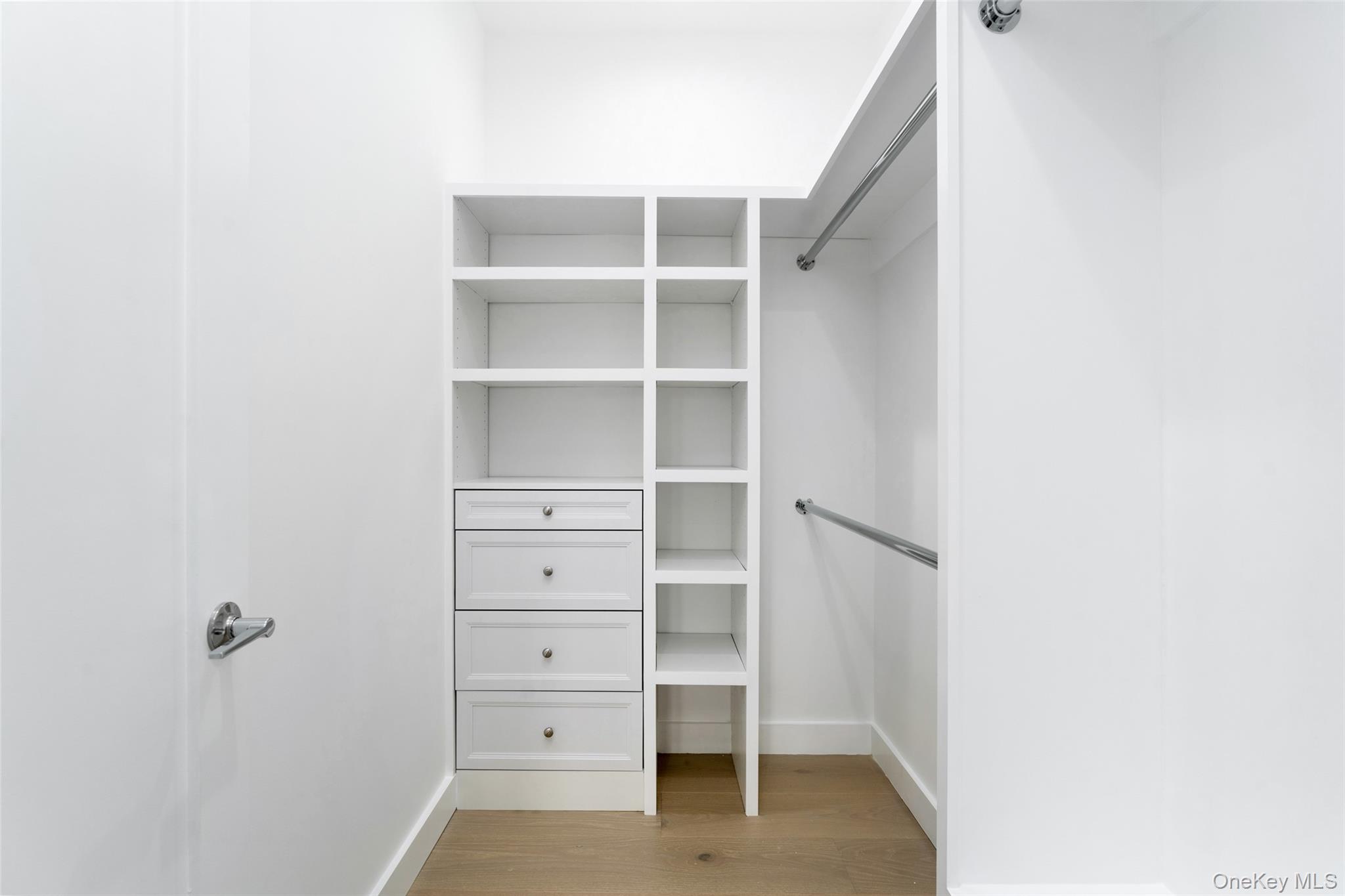 40 Waters Edge Road Southampton, NY 11968 - Photo 25 of 47