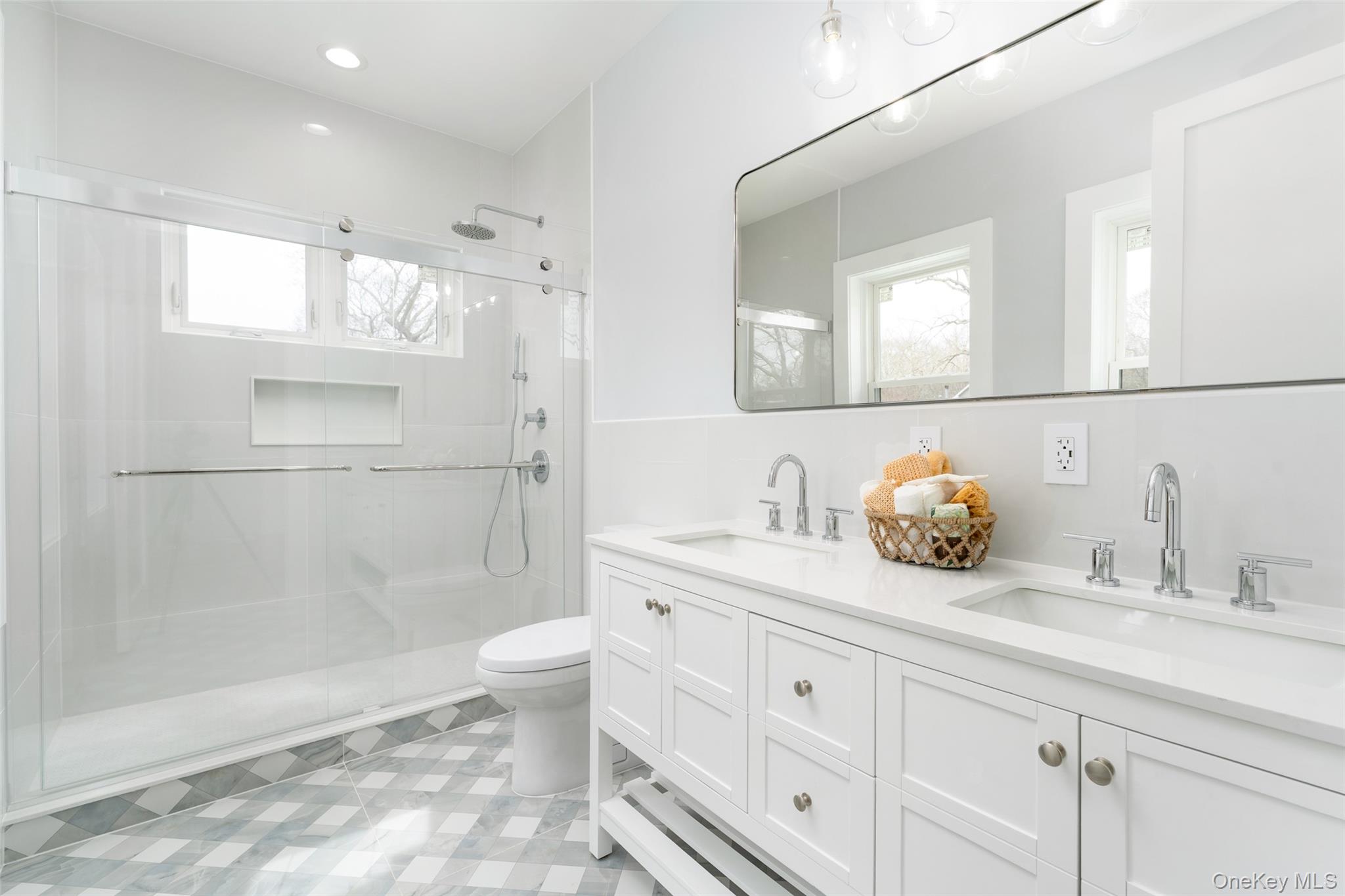 40 Waters Edge Road Southampton, NY 11968 - Photo 28 of 47