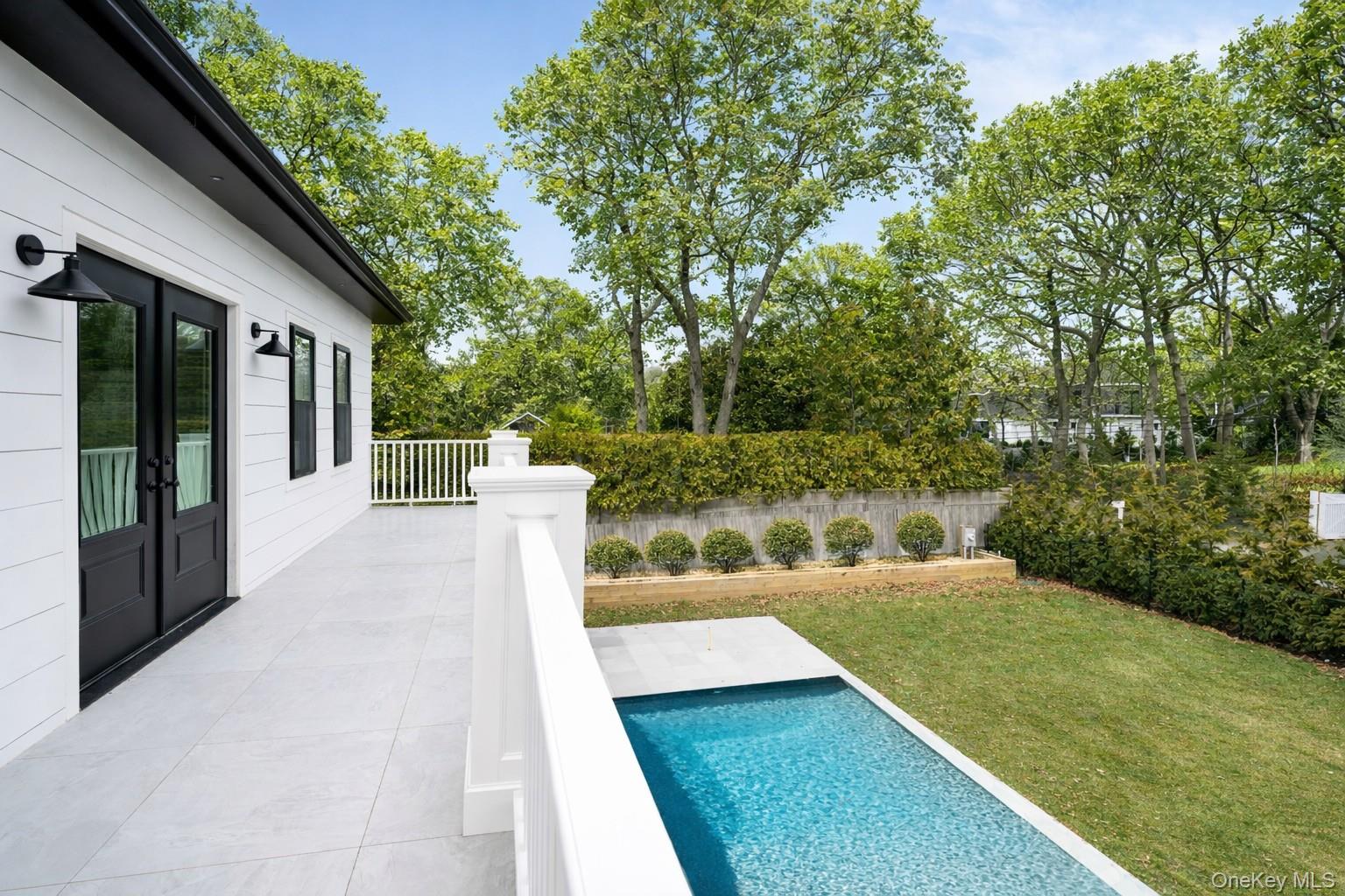 40 Waters Edge Road Southampton, NY 11968 - Photo 30 of 47