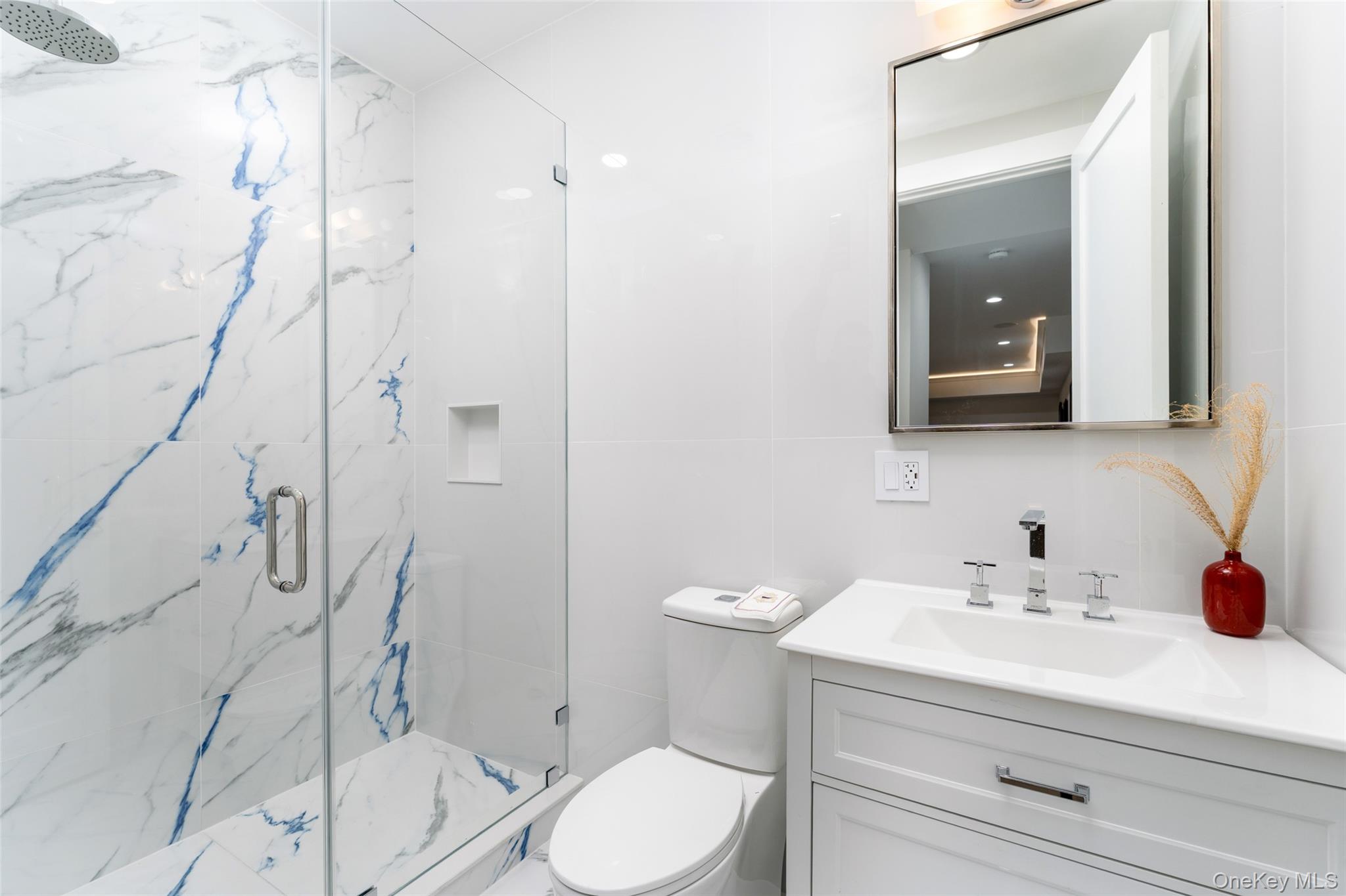 40 Waters Edge Road Southampton, NY 11968 - Photo 33 of 47