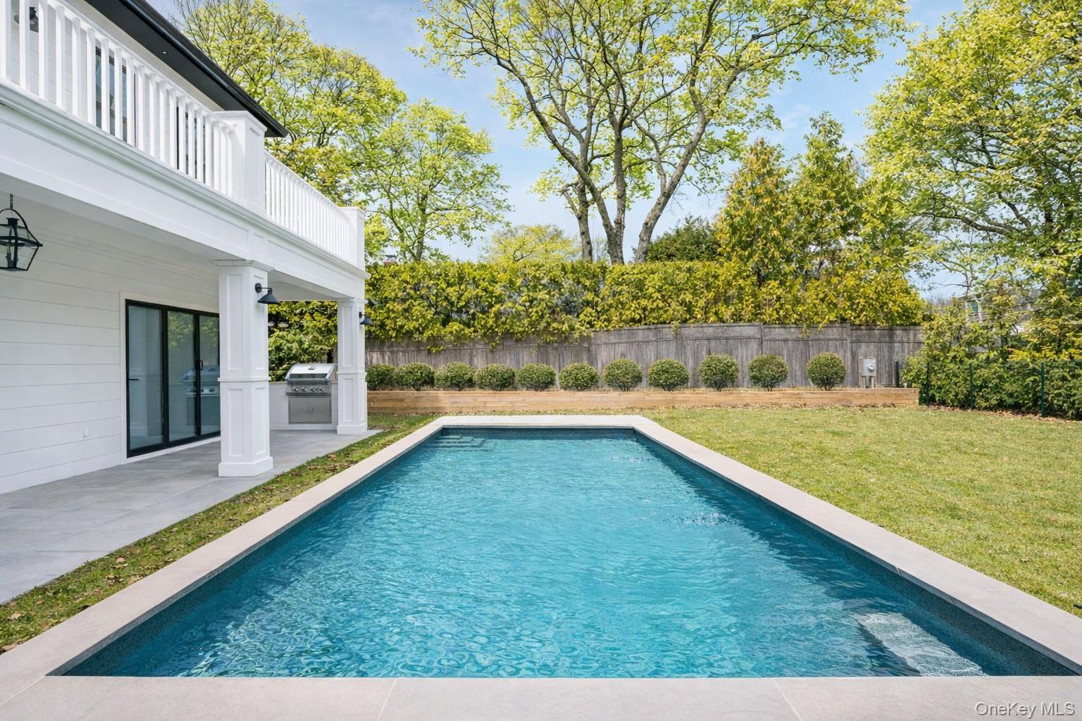 40 Waters Edge Road Southampton, NY 11968 - Photo 37 of 47