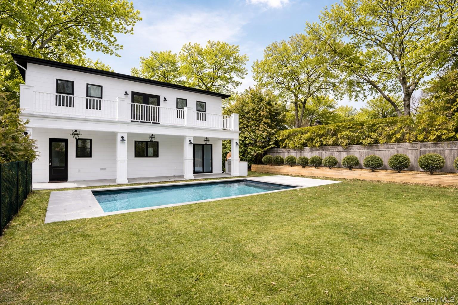 40 Waters Edge Road Southampton, NY 11968 - Photo 38 of 47