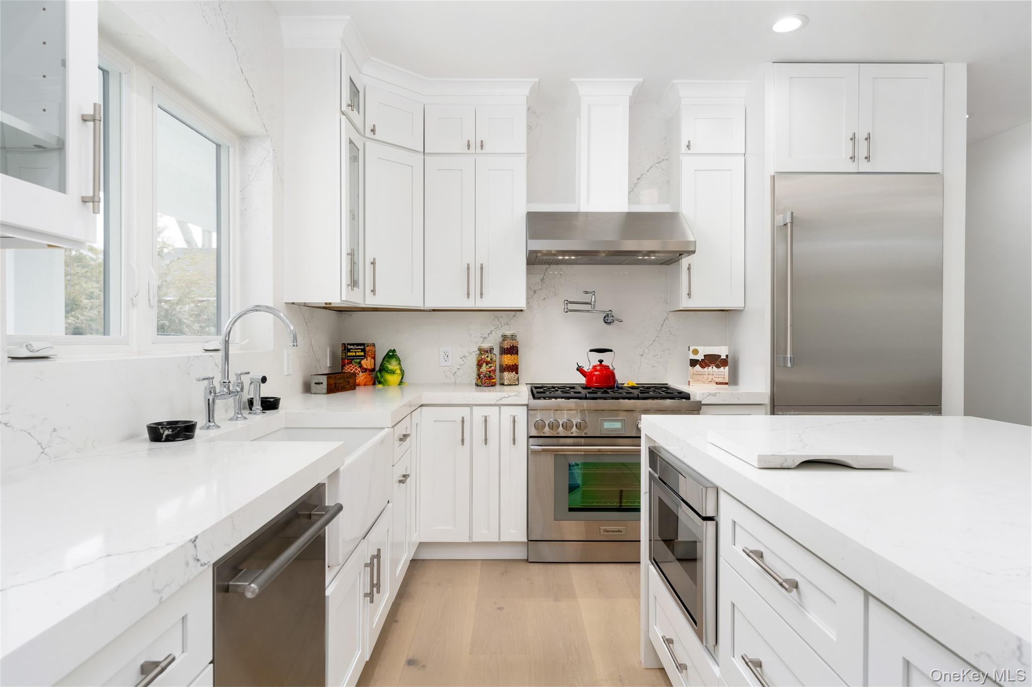 40 Waters Edge Road Southampton, NY 11968 - Photo 7 of 47