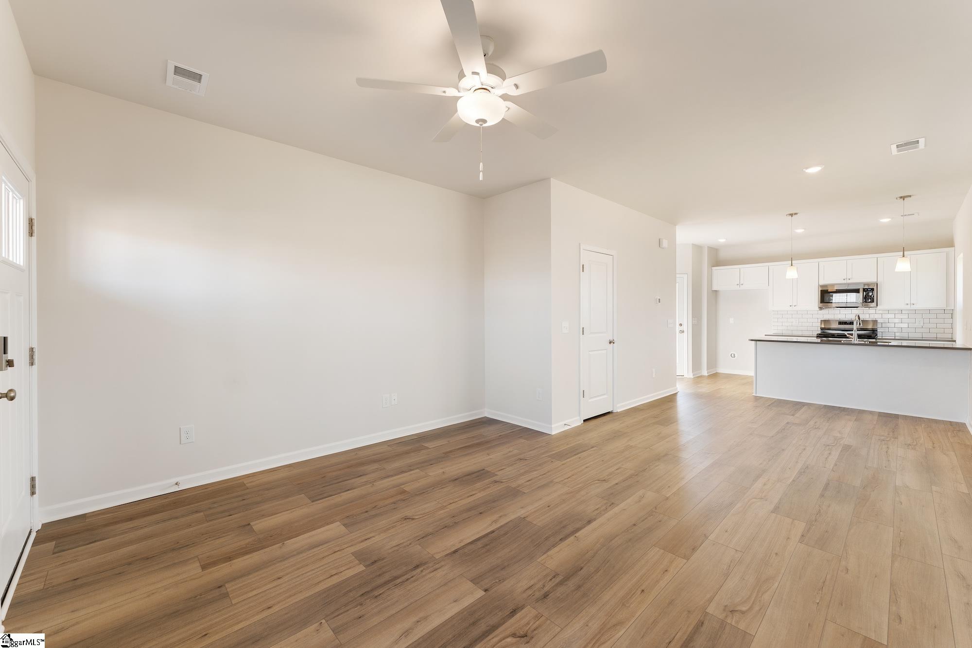 138 Cotesworth Street Pendleton, SC 29670 - Photo 4 of 20