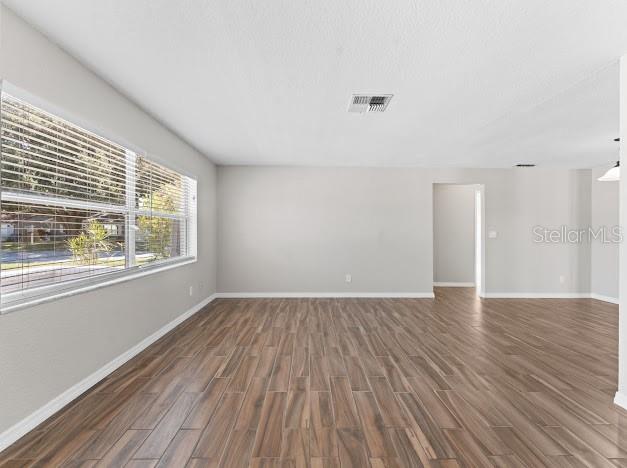 4235 Manxcat Lane New Port Richey, FL 34653 - Photo 6 of 34