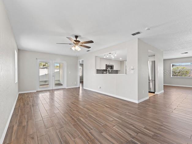 4235 Manxcat Lane New Port Richey, FL 34653 - Photo 10 of 34