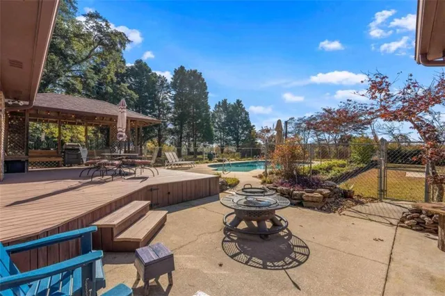 $595,000 | 171 Wynn Drive, Hampton, GA 30228