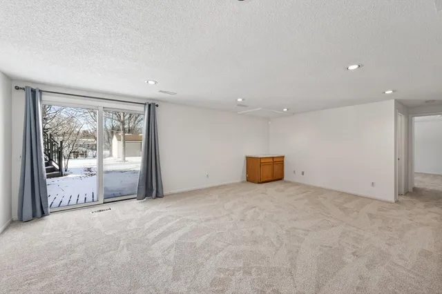 $380,000 | 6840 Innsdale Avenue South, Cottage Grove, MN 55016