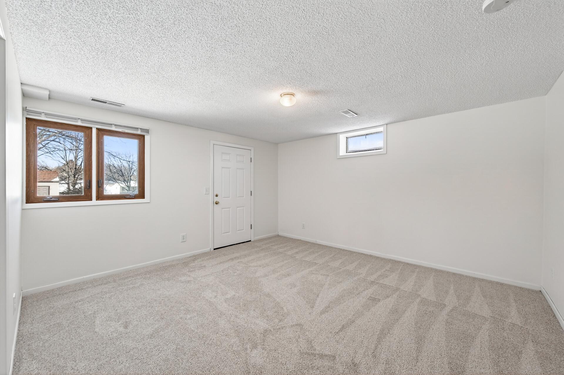 6840 Innsdale Avenue South Cottage Grove, MN 55016 - Photo 29 of 42