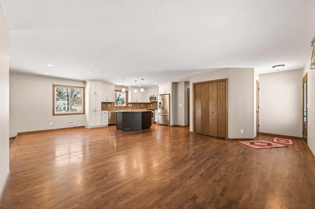 $380,000 | 6840 Innsdale Avenue South, Cottage Grove, MN 55016