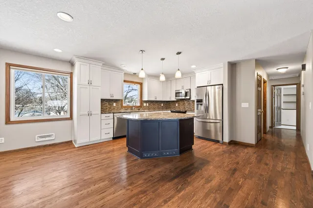 $380,000 | 6840 Innsdale Avenue South, Cottage Grove, MN 55016