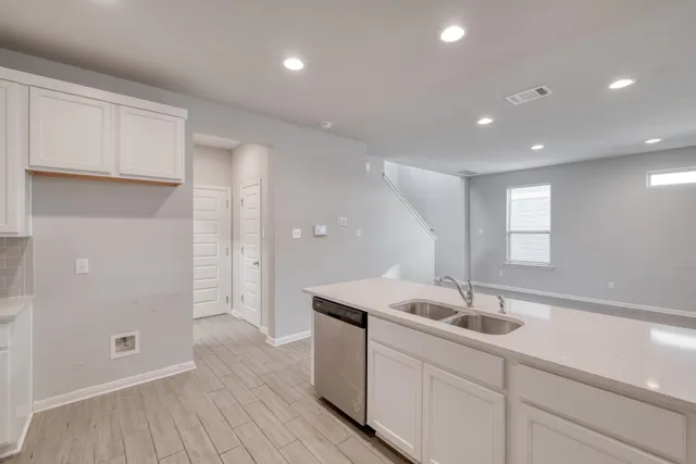 $249,900 | 124 Drifter Lane, Jarrell, TX 76537