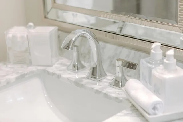 $379,000 | 210 Market Place, Benton Harbor, MI 49022