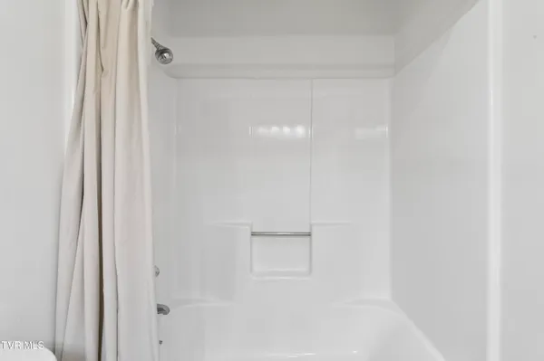 $234,500 | 400 Sunset Drive, Unit K50, Johnson City, TN 37604