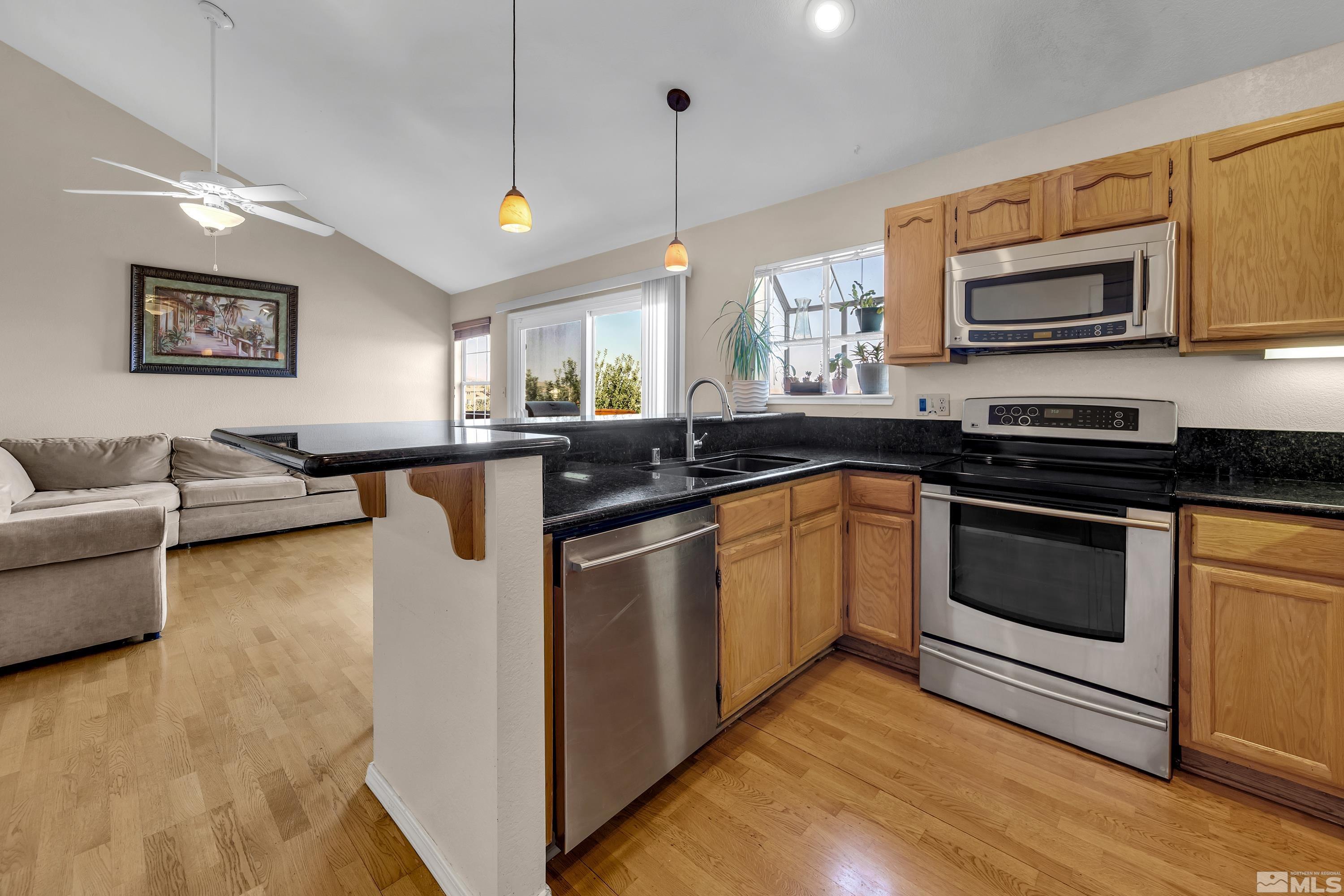 1012 Buck Mountain Road Reno, NV 89506 - Photo 5 of 25 Photo 5