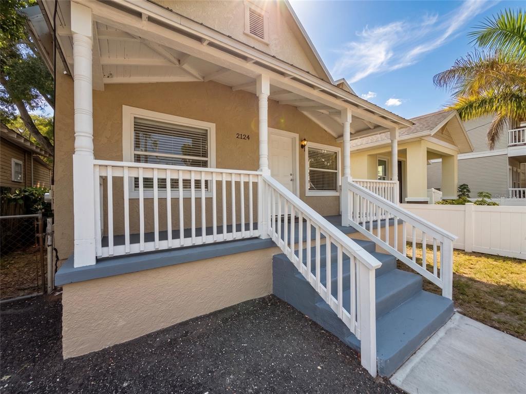 2124 West Chestnut Street Tampa, FL 33607 - Photo 2 of 20