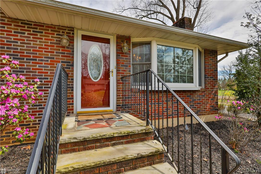 3436 Park Road Bethlehem, PA 18020 - Photo 3 of 40 Gallery Image 3