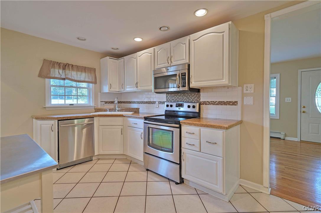 3436 Park Road Bethlehem, PA 18020 - Photo 10 of 40 Gallery Image 10