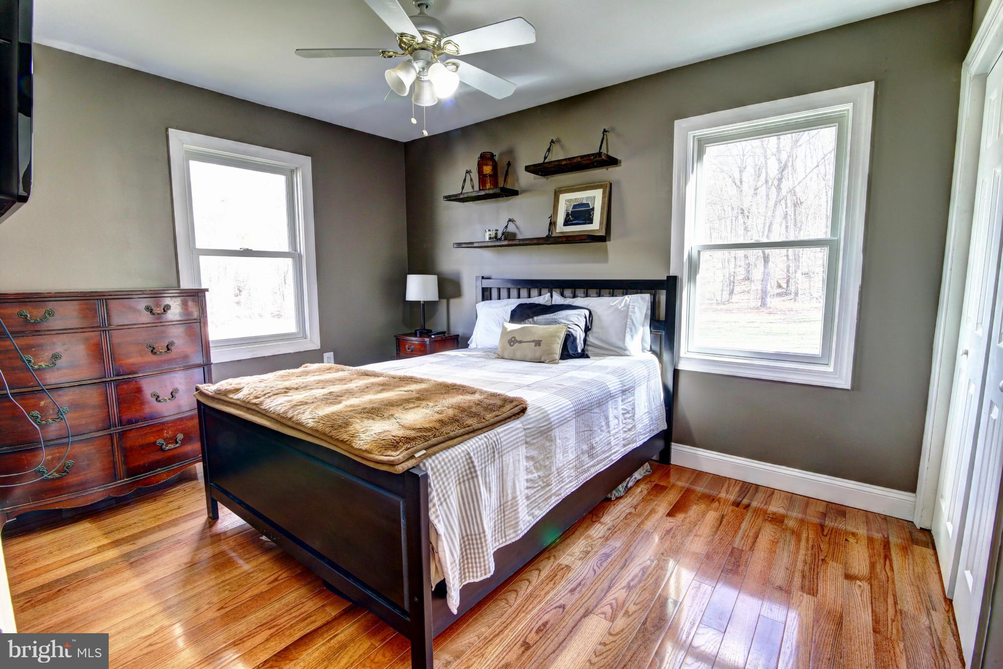 20688 Gleedsville Road Leesburg, VA 20175 - Photo 13 of 28 Bedroom