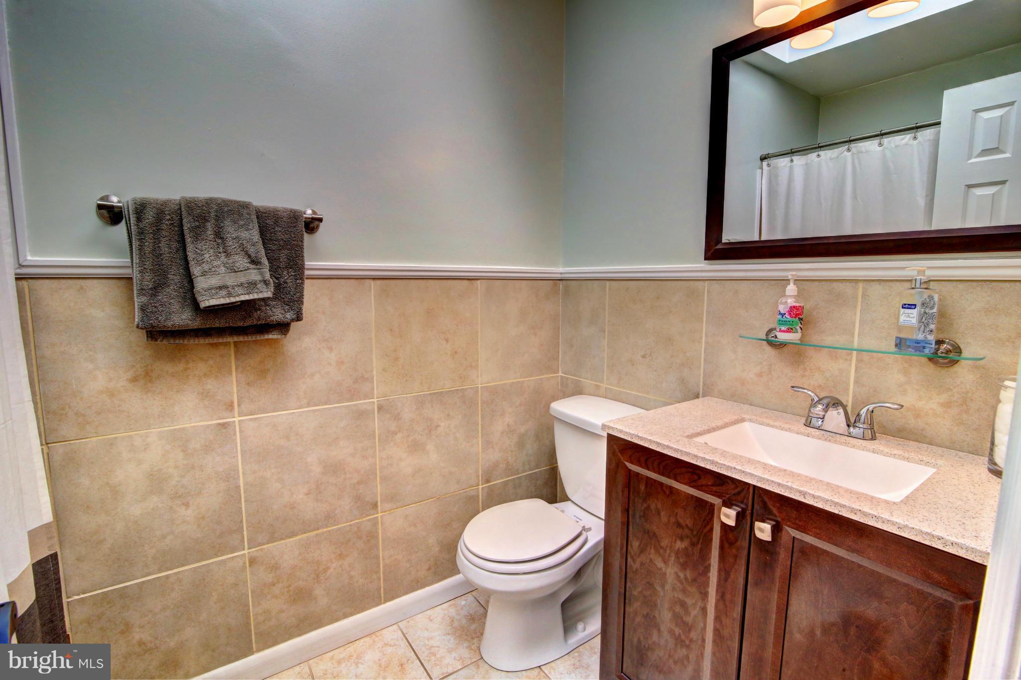 20688 Gleedsville Road Leesburg, VA 20175 - Photo 14 of 28 Bath