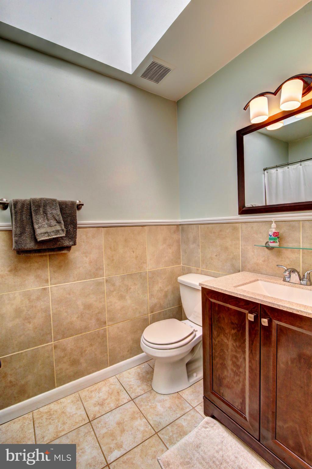 20688 Gleedsville Road Leesburg, VA 20175 - Photo 16 of 28 Bath